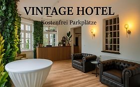 Vintage Hotel Köln Pulheim - Kostenlose Parkplätze